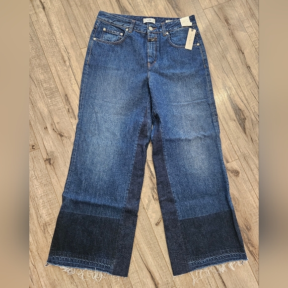 CLOSED Wide ´´Glow´´ Raw Edge Jeans...